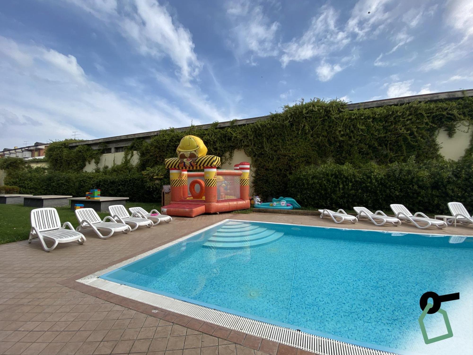 Hotiday Residence Garda Peschiera del Garda Zewnętrze zdjęcie